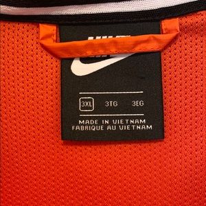 Nike Lined Wind Breaker